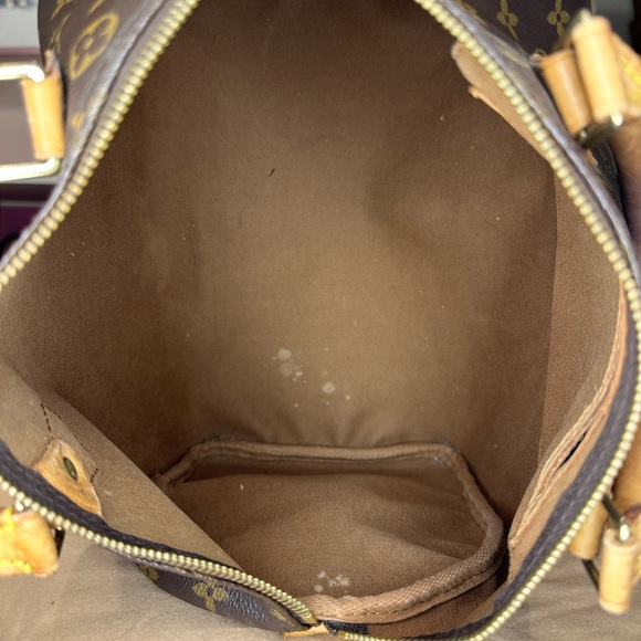 Louis Vuitton Speedy 30 - Picture 13 of 16